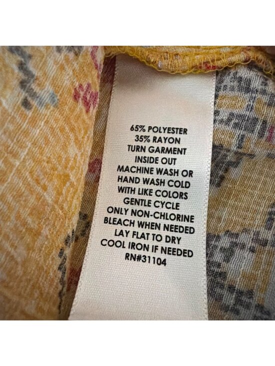 New Directions Curvy Yellow Sleeveless Blouse Tie Front & Button Closure Size 2X - Picture 4 of 6